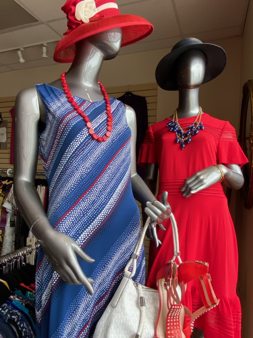 Working Wardrobes Clothing Stores 7