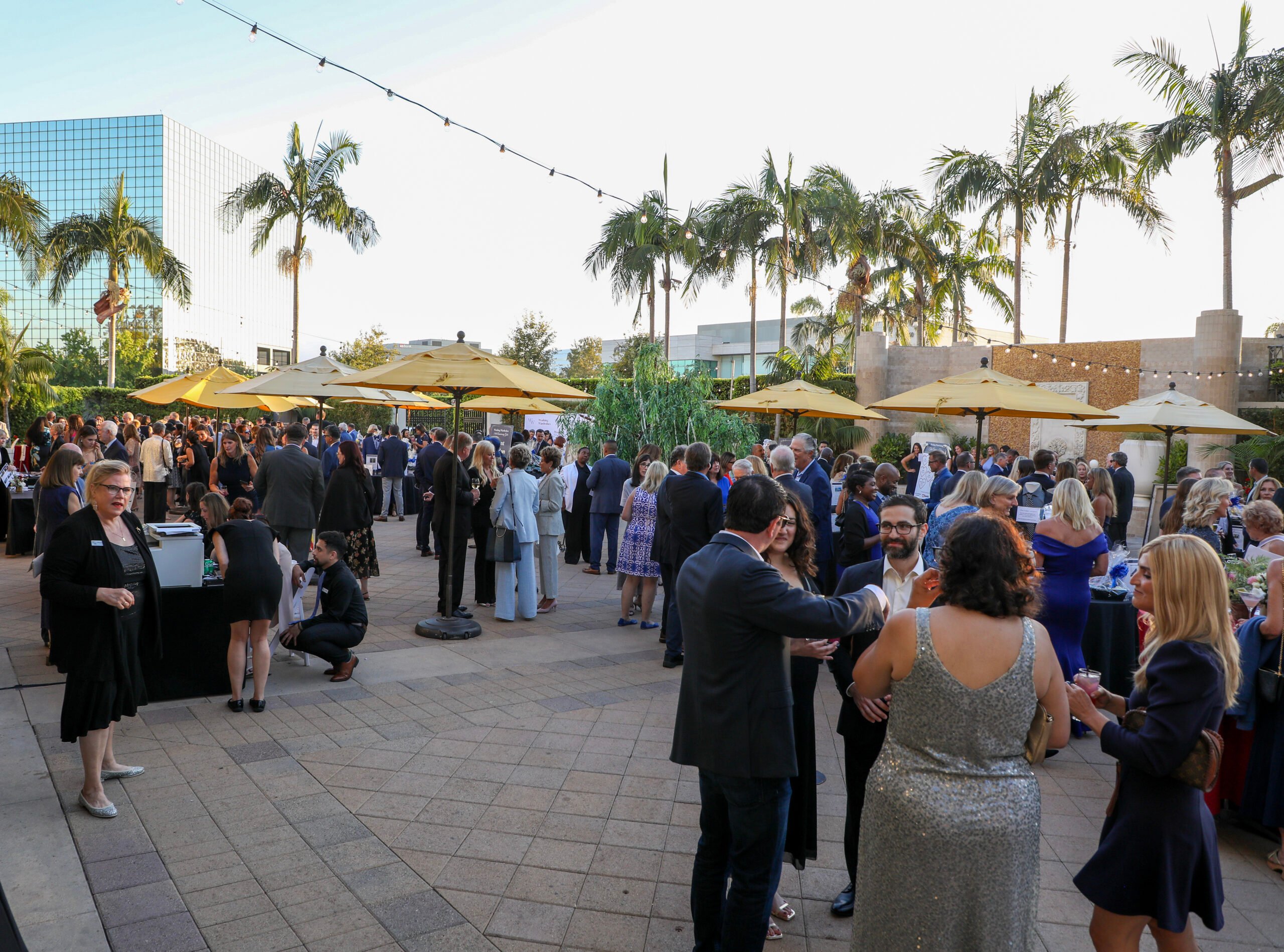 Pencilbox Event Team, hello@pencilboxPhoto.com